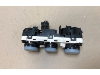 Блок управления климат-контролем PMN164569, 69667016   Mitsubishi Colt