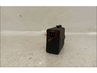 Zpětné zrcátko Peugeot 106 2003 661503, 661503