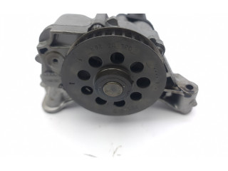 Масляный насос   03L115105C  Volkswagen PASSAT B6 