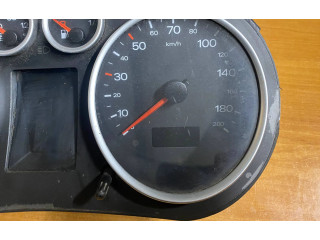 Панель приборов 81117994 Audi A2