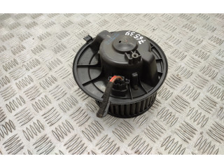 Вентилятор печки 1K1819015E Volkswagen Caddy