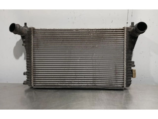 Интеркулер 1K0145803AF Volkswagen Golf VI