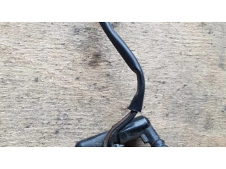 Распылитель (распылители) оконной жидкости лобового стекла