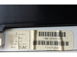 Přístrojová deska Nissan Navara D40 2006 VP5NFF10849, 24810EB22C