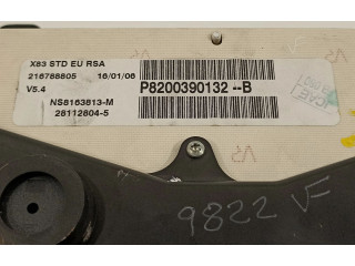 Přístrojová deska  Nissan Primastar 2006 8200390132B  