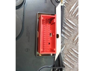 Панель приборов P8200451344, 281125870   Renault Clio II       