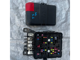 Блок предохранителей     Jeep Grand Cherokee WL    