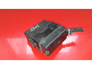 Pojistková skříňka Citroen C-Crosser 2009