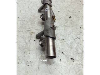 Vstřikovací lišta 06E130090AJ   Audi Q7 4M     