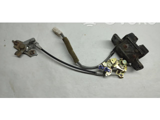 Zámek zadních dveří    Lexus RX 300 2001