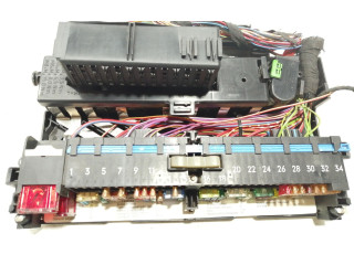 Pojistková skříňka Řídící jednotka BSM 8364542 BMW 3 E36 1999