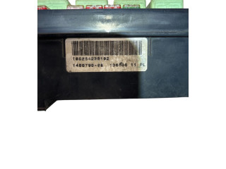 Pojistková skříňka 148079008 Mini Cooper Hatch Hardtop 2002