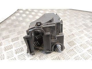 Pojistková skříňka Крышка ящика предохранителей 9804681780 Peugeot 308 2014