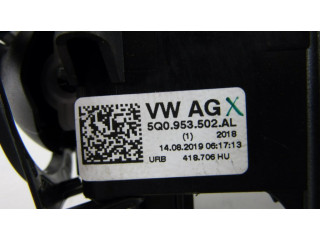 Мултифункционный включатель управления / ручка