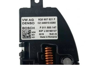 Вентилятор печки 5Q0907521F Skoda Octavia Mk4