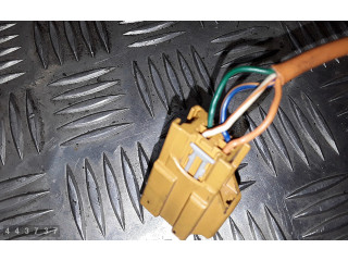 Подрулевой шлейф SRS    Volvo V70