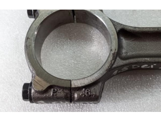  Поршень  D7P464  Renault Clio III  