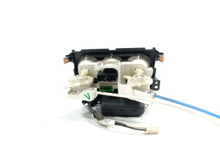 Блок управления климат-контролем 3946051K00 Suzuki Splash