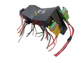   Pojistková skříňka 4E0937503B   Audi A8 S8 D3 4E 2003