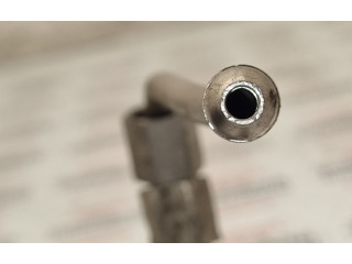 Vstřikovací lišta 03H133317B   Audi Q7 4L     