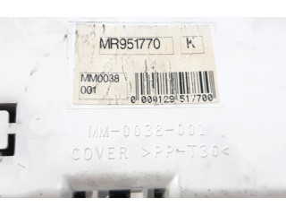 Панель приборов MR951770 Mitsubishi Colt CZ3