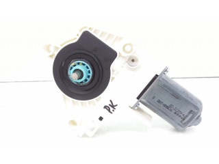 Передний двигатель механизма для подъема окон