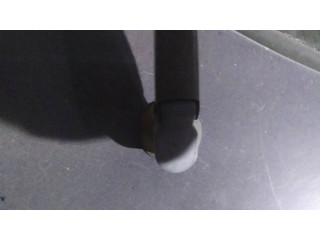 Моторчик заднего дворника Mitsubishi Carisma