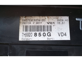 Přístrojová deska Volkswagen Multivan T5 2004 7H5920850G