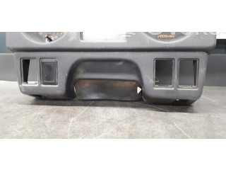 Přístrojová deska Mitsubishi Pajero 1987 MB386588