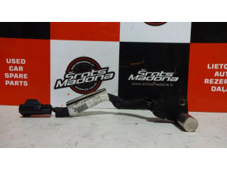 Датчик положения коленчатого вала Volvo S40, V40