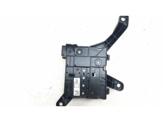 Блок предохранителей 4KE937548 Audi e-tron