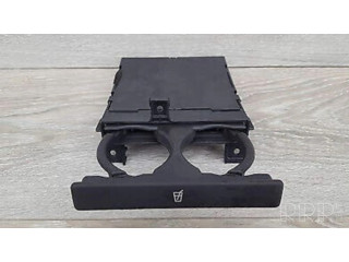 Держатель чашки