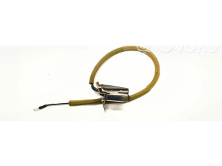 Замок багажника     Nissan NV200 2009- года