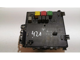   Pojistková skříňka 13112909   Opel Signum 2003