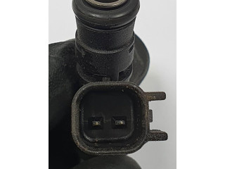 Форсунка 30757534 Volvo C70