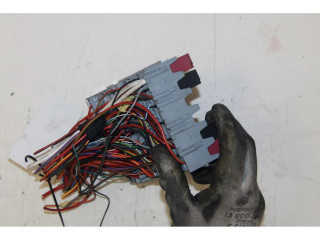 Блок предохранителей    Jeep Renegade    