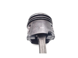 Поршень с шатуном RHR Peugeot 407