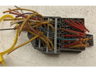 Блок предохранителей 7703297597 Dacia Logan I