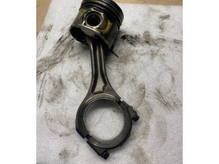 Píst 059AA   Audi A8 S8 D3 4E     