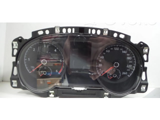 Панель приборов 5G0920861A   Volkswagen Golf VII       
