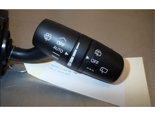 Ручка стеклоочистителей KS0466128 Mazda 3 III