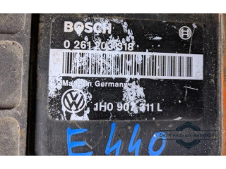 Блок управления двигателем Блок управления 0261203318, 1H0907311L Volkswagen Golf III