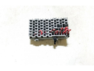 Блок предохранителей 8637669 Volvo XC90