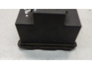 Крышка блока предохранителей 1K0937311B Audi A3 S3 8P