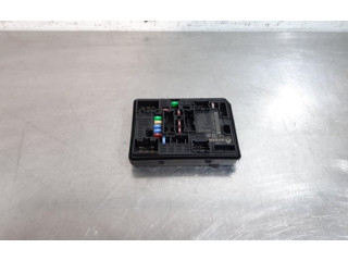 Блок предохранителей 240759865R, N106415P Dacia Duster