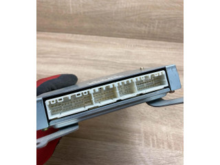 Блок управления двигателем Блок управления FP8818881B, 2797000821 Mazda Premacy