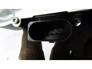 Моторчик заднего дворника 1K8955711    Volkswagen Scirocco