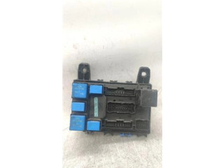 Блок предохранителей  91205-25201   Hyundai Getz    