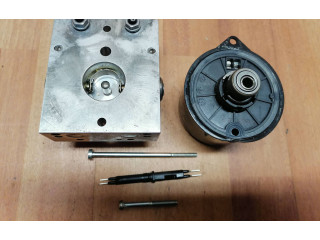 Jednotka ABS 8200808145, 10096014443 Renault Vel Satis 2007