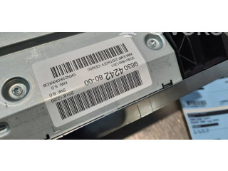 Экран/ дисплей / маленький экран 9830424280    Peugeot 5008 II